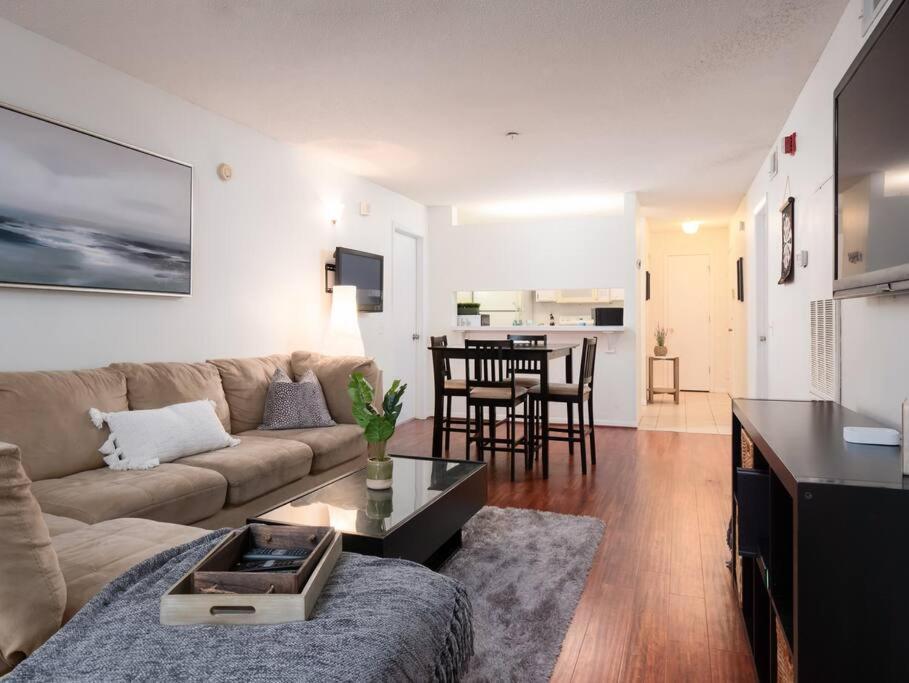 Spacious Condo Mins To Shands, University, & Downtown! Gainesville Exterior photo